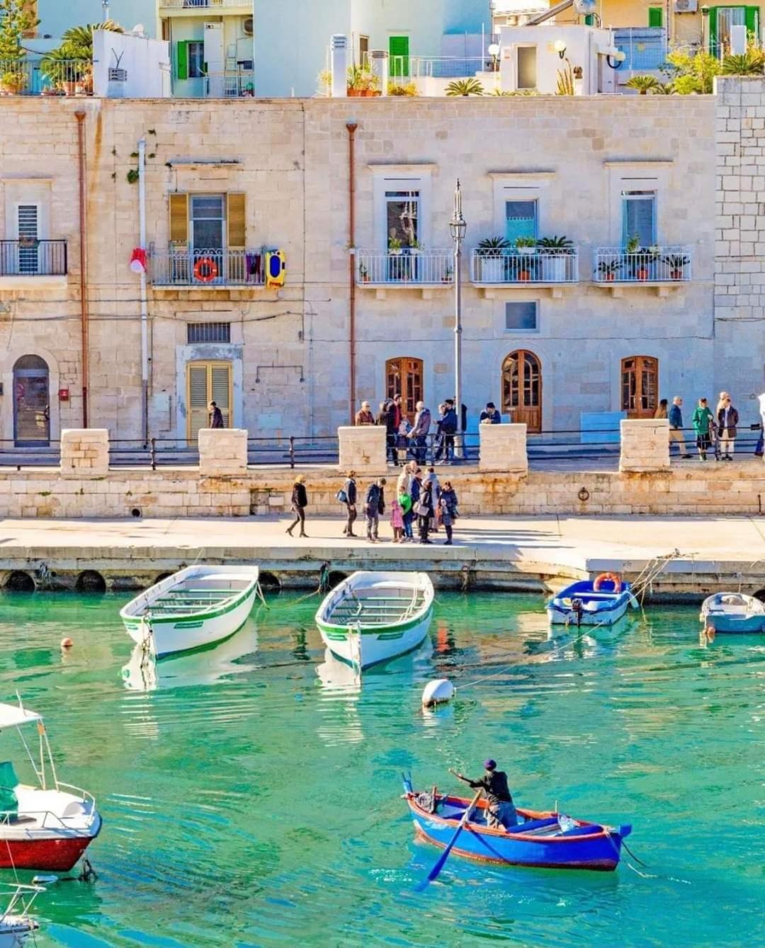 Bari Giulia Rooms Exteriör bild